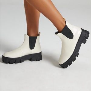 BILLINI Xanthos Bone Patent Boots